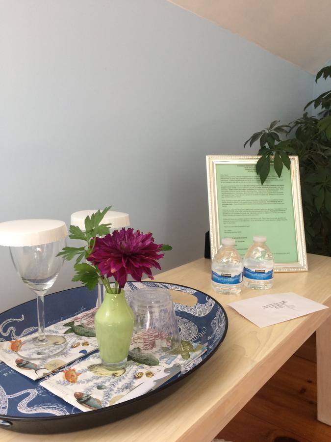 Changing Tides Bed & Breakfast 락포트 외부 사진